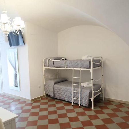 La Maison Piazza Del Popolo Manfredonia Εξωτερικό φωτογραφία