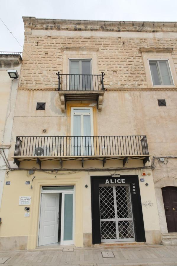La Maison Piazza Del Popolo Manfredonia Εξωτερικό φωτογραφία